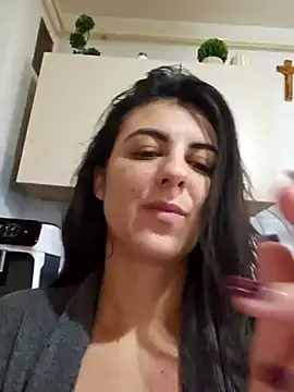 Snapshot of NathalieDream chatting on February 19, 2025, 7:06 am NathalieDream online show from February 19, 2025, 7:06 am