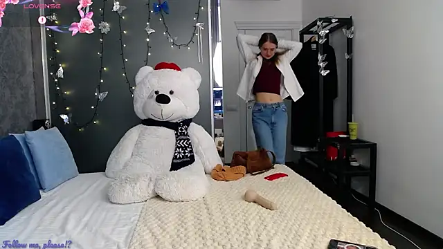 KateJonson online show from October 1, 2025, 6:29 am