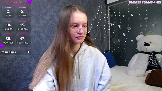 KateJonson online show from February 18, 2026, 7:49 am