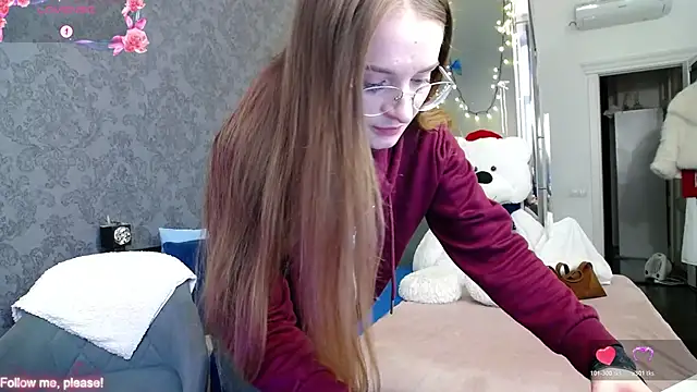 KateJonson online show from October 27, 2025, 12:50 pm