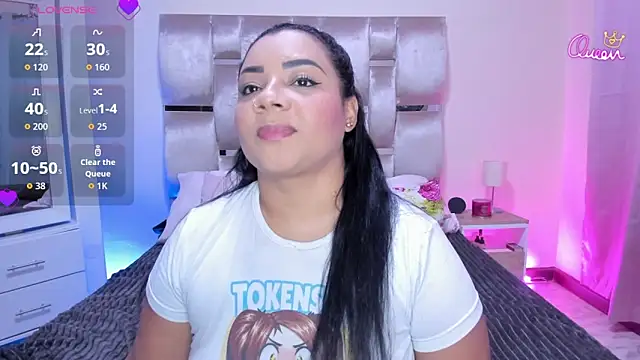 Snapshot of MelanyShayk chatting on June 12, 2026, 1:36 am MelanyShayk online show from June 12, 2026, 1:36 am