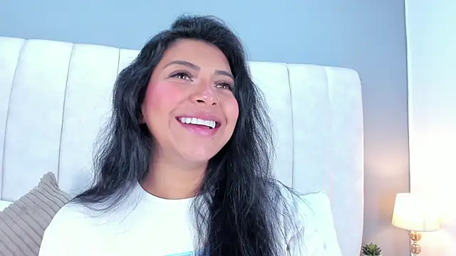 Snapshot of _BunnyNaugthy chatting on November 14, 2025, 12:09 pm BunnyNaugthy online show from November 14, 2025, 12:09 pm