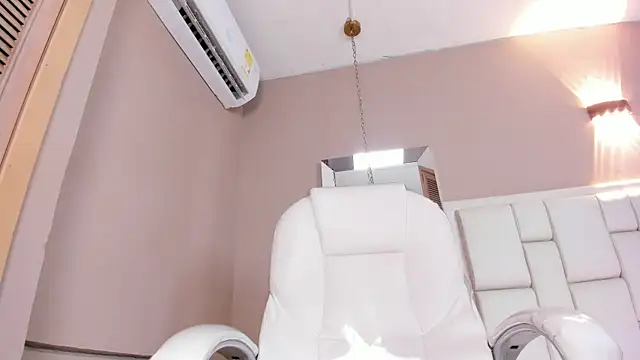 Snapshot of _BunnyNaugthy chatting on November 25, 2025, 12:05 pm BunnyNaugthy online show from November 25, 2025, 12:05 pm