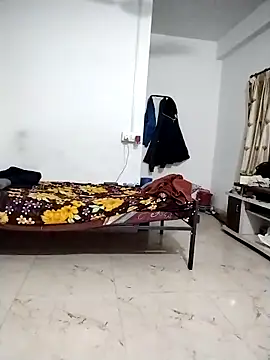 Desi Londa 143 online show from January 7, 2026, 1:32 am