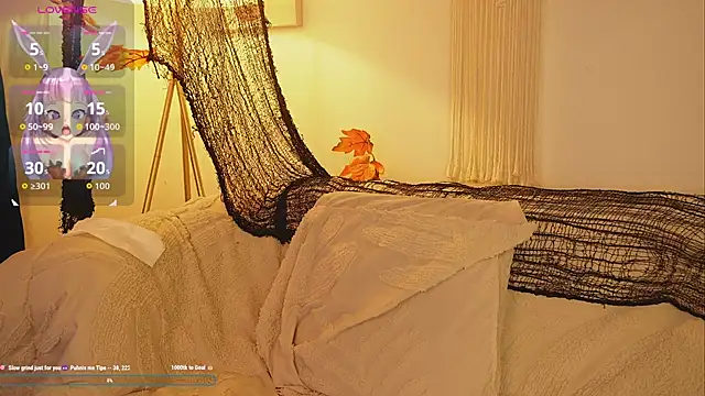 bunnycuteshy online show from November 4, 2025, 2:32 pm