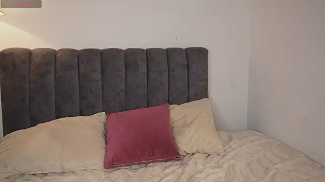 bunnycuteshy online show from July 23, 2026, 12:57 pm