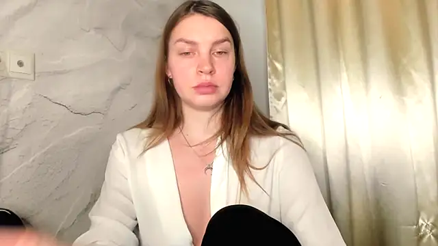 Snapshot of RubySkot chatting on February 15, 2025, 10:00 pm RubySkot online show from February 15, 2025, 10:00 pm