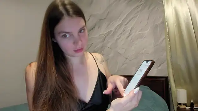 Snapshot of RubySkot chatting on April 2, 2026, 9:21 pm RubySkot online show from April 2, 2026, 9:21 pm