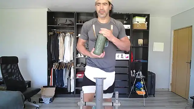 Snapshot of samricci21 chatting on March 28, 2026, 9:10 am samricci21 online show from March 28, 2026, 9:10 am