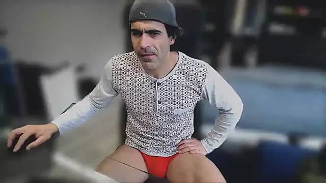 Snapshot of samricci21 chatting on December 2, 2025, 1:35 pm samricci21 online show from December 2, 2025, 1:35 pm