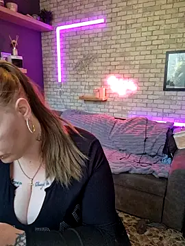 Melissa1994- online show from April 22, 2026, 1:29 pm