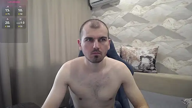 Snapshot of SerzhKorol1 chatting on May 26, 2026, 7:28 am SerzhKorol1 online show from May 26, 2026, 7:28 am