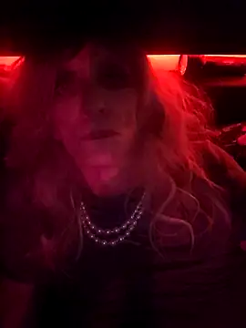 Snapshot of Vonniecd chatting on November 27, 2025, 8:04 am Vonniecd online show from November 27, 2025, 8:04 am