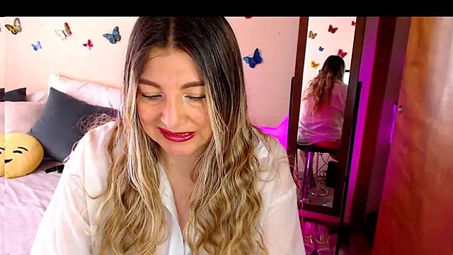 Jolie-Mature online show from September 14, 2025, 9:04 pm