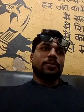 Snapshot of _IRRESISTIBLE_ chatting on November 12, 2025, 3:16 pm IRRESISTIBLE online show from November 12, 2025, 3:16 pm