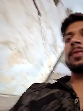 Snapshot of _IRRESISTIBLE_ chatting on December 4, 2025, 6:56 am IRRESISTIBLE online show from December 4, 2025, 6:56 am