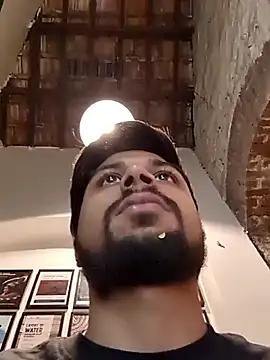  IRRESISTIBLE  online show from February 13, 2026, 11:32 am