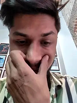 Snapshot of _IRRESISTIBLE_ chatting on December 20, 2025, 6:38 am IRRESISTIBLE online show from December 20, 2025, 6:38 am