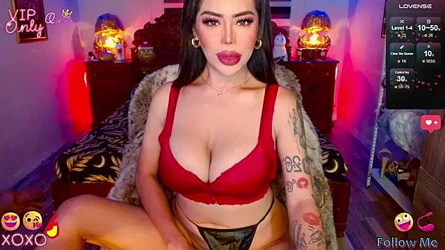 Snapshot of Magnificent_Goddess chatting on May 4, 2026, 6:49 am Magnificent Goddess online show from May 4, 2026, 6:49 am