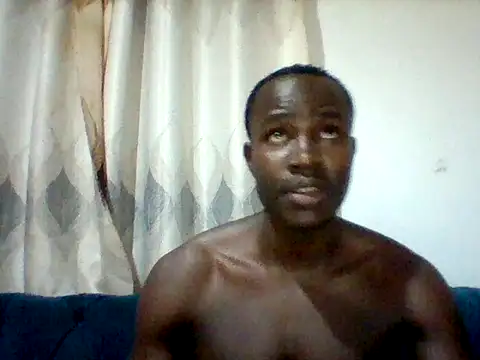 Snapshot of mclntz_bbc chatting on April 30, 2026, 2:02 pm mclntz bbc online show from April 30, 2026, 2:02 pm