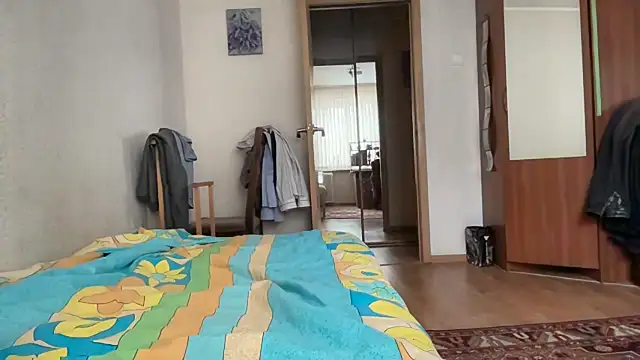 Lamonteik online show from March 1, 2026, 9:09 am