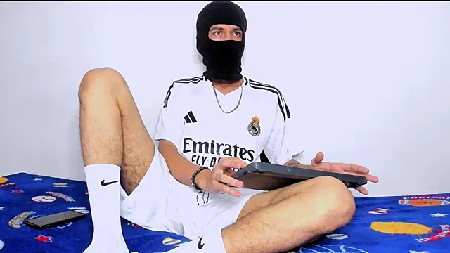 Snapshot of Samuel_Suarez chatting on October 17, 2025, 6:17 am Samuel Suarez online show from October 17, 2025, 6:17 am