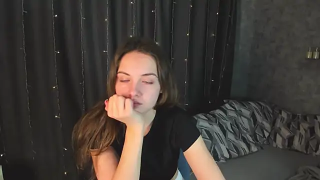 KristinaLoison online show from February 22, 2025, 3:14 pm