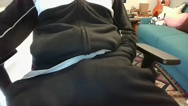 alessex24 online show from March 26, 2026, 10:02 am