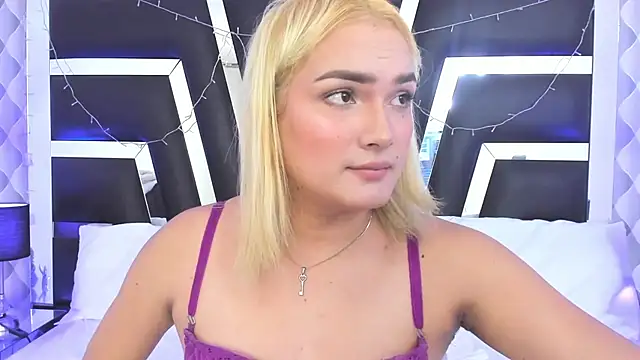 katya kozlov online show from October 3, 2025, 12:47 am