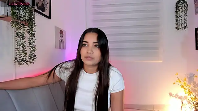 aisha es online show from February 6, 2026, 11:34 pm