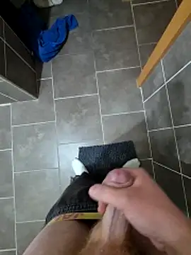 nicoco5757 online show from April 3, 2026, 2:56 pm