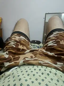 Snapshot of Cute_Kamasutra_boy chatting on September 14, 2025, 2:34 am Cute Kamasutra boy online show from September 14, 2025, 2:34 am