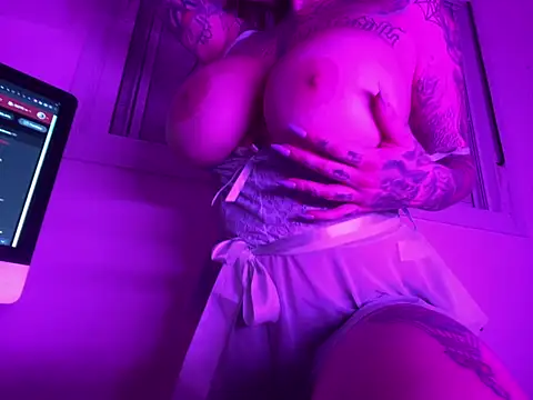 SabrinaRussel online show from February 20, 2025, 3:01 am