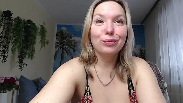 soaring love online show from March 11, 2025, 4:41 am