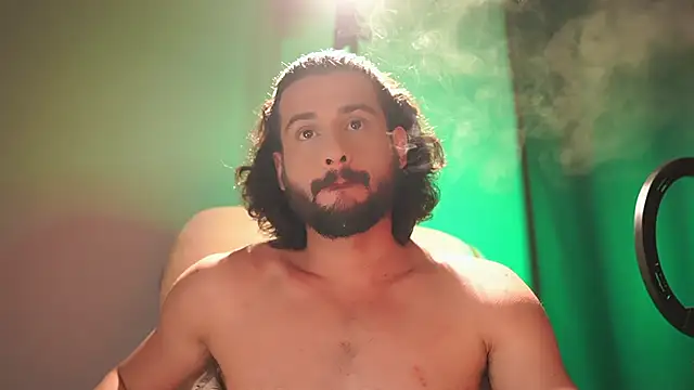 Keen   Luckystrike online show from November 12, 2025, 9:51 pm