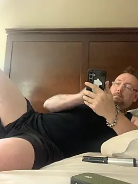 Snapshot of Littledick007007 chatting on October 19, 2025, 8:50 am Littledick007007 online show from October 19, 2025, 8:50 am