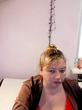 Snapshot of Lusi-777 chatting on March 13, 2025, 1:07 pm Lusi-777 online show from March 13, 2025, 1:07 pm