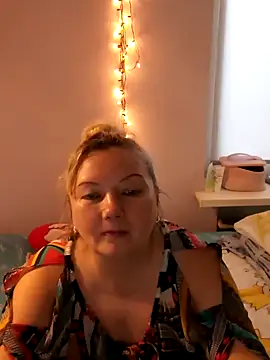 Snapshot of Lusi-777 chatting on February 24, 2025, 11:54 am Lusi-777 online show from February 24, 2025, 11:54 am
