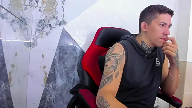 Snapshot of yeckodream chatting on December 5, 2025, 5:17 am yeckodream online show from December 5, 2025, 5:17 am