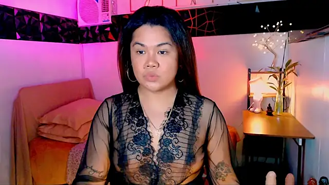 Snapshot of asiankatyhuge chatting on October 28, 2025, 11:47 pm asiankatyhuge online show from October 28, 2025, 11:47 pm