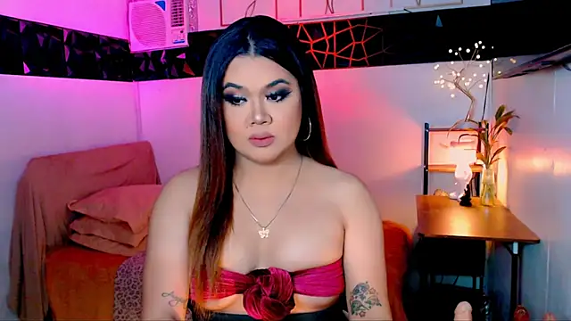 Snapshot of asiankatyhuge chatting on November 7, 2025, 10:13 pm asiankatyhuge online show from November 7, 2025, 10:13 pm