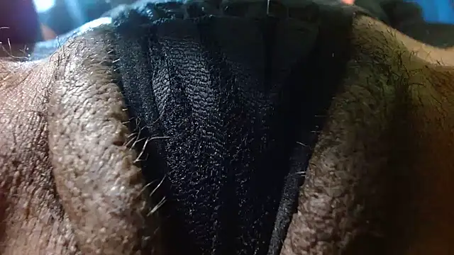 bethanywilson 23 online show from October 28, 2025, 12:48 pm