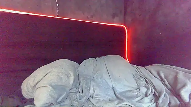 Snapshot of die_mond chatting on March 3, 2026, 4:25 pm die mond online show from March 3, 2026, 4:25 pm