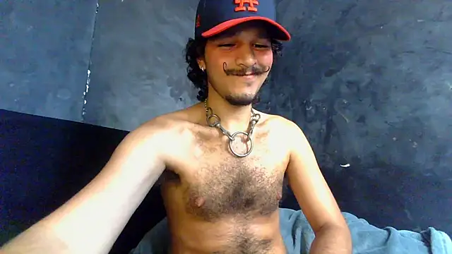 Snapshot of die_mond chatting on May 5, 2026, 3:04 pm die mond online show from May 5, 2026, 3:04 pm
