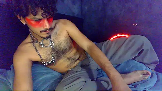 Snapshot of die_mond chatting on April 1, 2026, 3:42 pm die mond online show from April 1, 2026, 3:42 pm