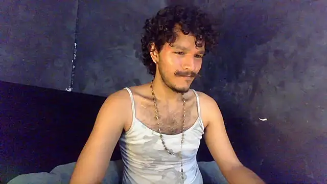 Snapshot of die_mond chatting on May 12, 2026, 3:29 pm die mond online show from May 12, 2026, 3:29 pm