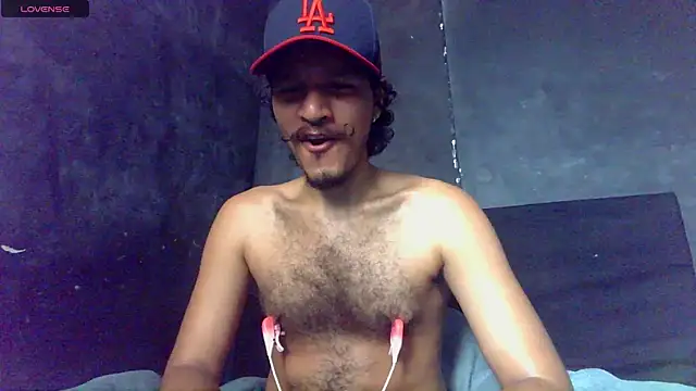 Snapshot of die_mond chatting on May 30, 2026, 4:45 pm die mond online show from May 30, 2026, 4:45 pm