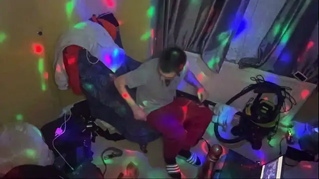 Snapshot of ThatGuyNextDoor1992 chatting on February 21, 2025, 8:27 pm ThatGuyNextDoor1992 online show from February 21, 2025, 8:27 pm