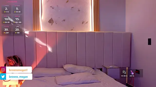 Snapshot of Megan_browns1 chatting on January 7, 2026, 1:16 pm Megan browns1 online show from January 7, 2026, 1:16 pm