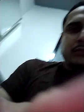 Snapshot of thickcocklatino chatting on December 22, 2024, 11:44 am thickcocklatino online show from December 22, 2024, 11:44 am